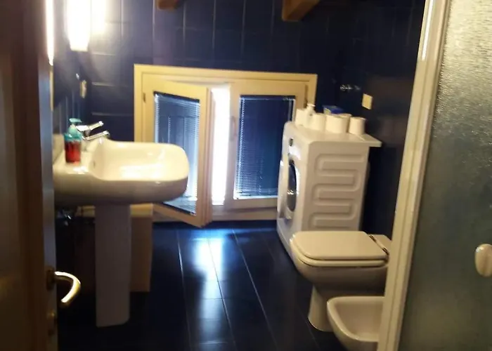 Via Pepoli * Bolonia